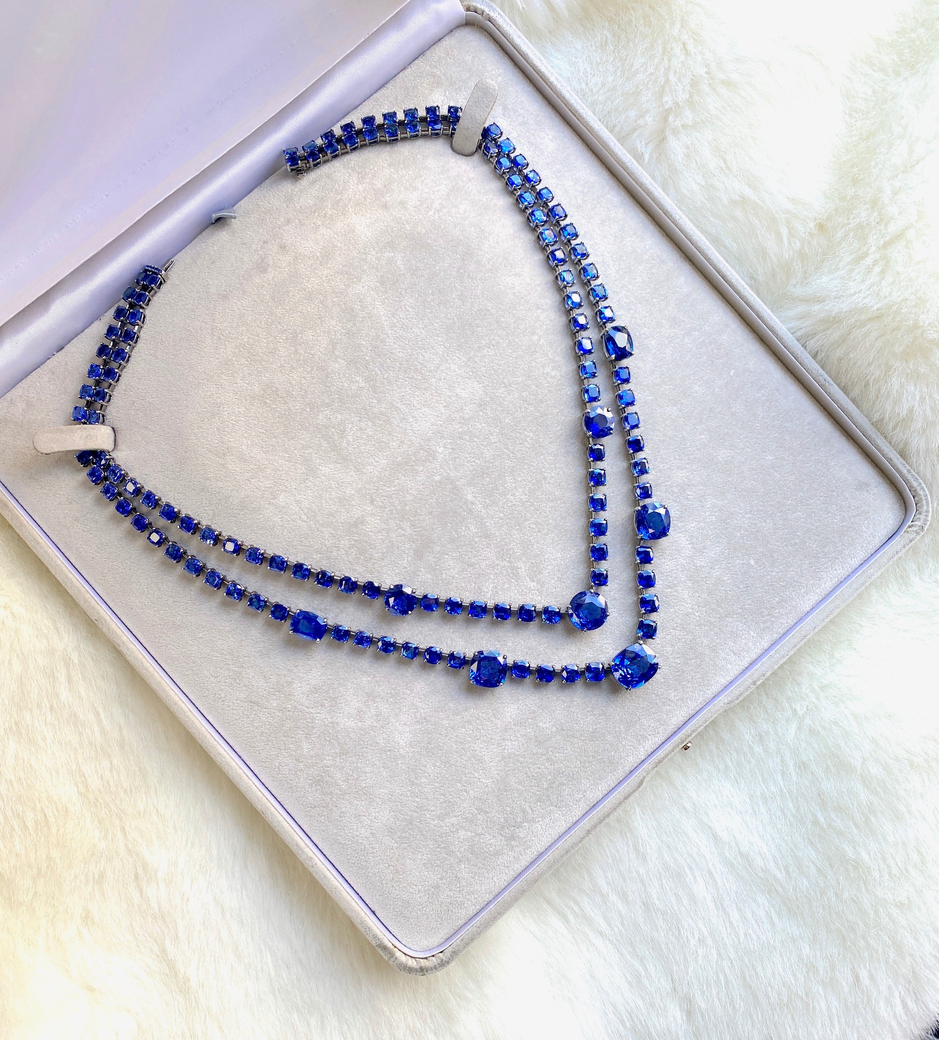 fine jewelry, luxury gift, diamond ring, gold jewelry, oapl, gold necklace, heirloom, collectible jewel, best jewelry, colored gemstones, sapphire, best jewelry, high jewelry, jewelry creations, earrings, goshwara, ethos of london jewelry