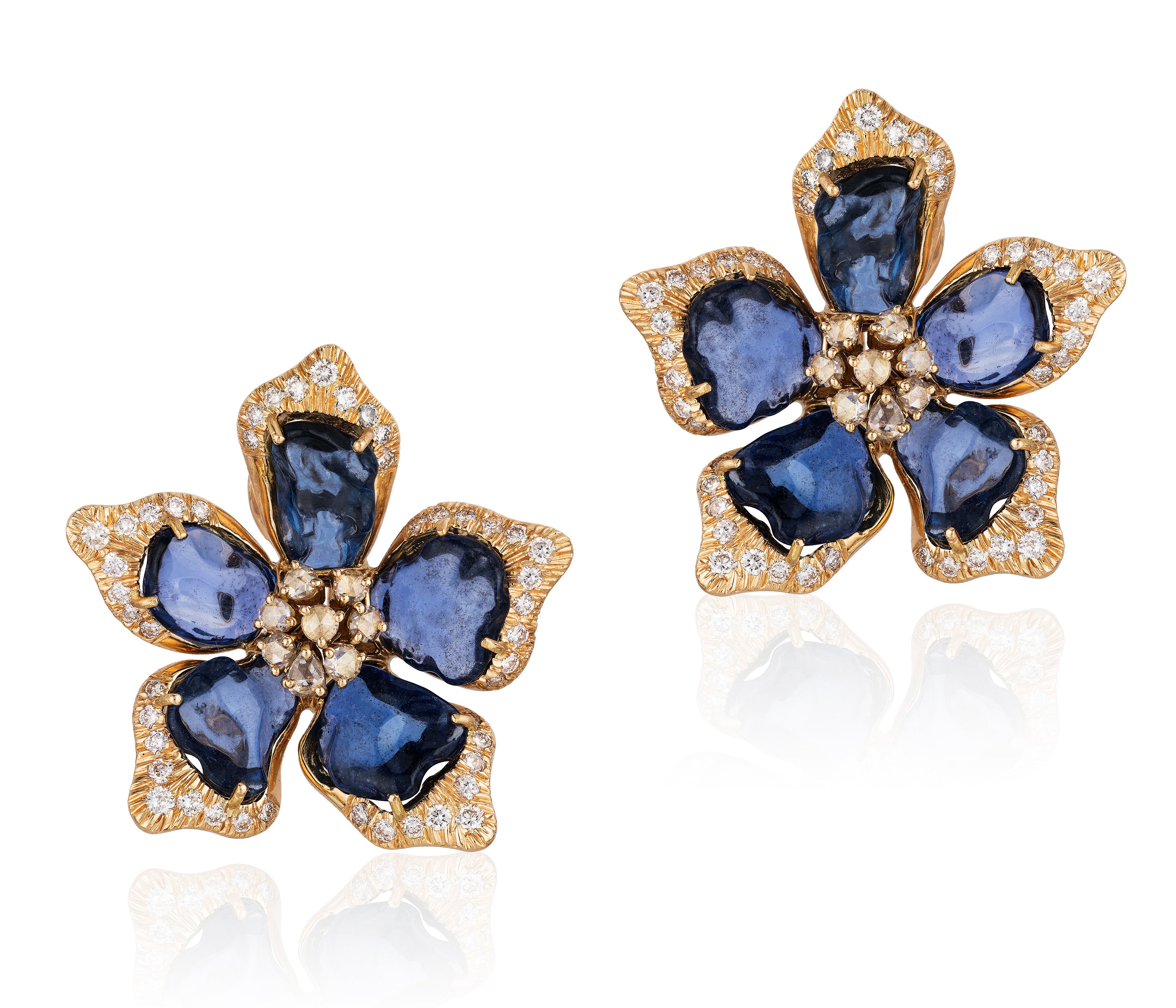 Explore our fine jewelry and earring collections, including studs, statement jewels and many stunning handcrafted unique jewels