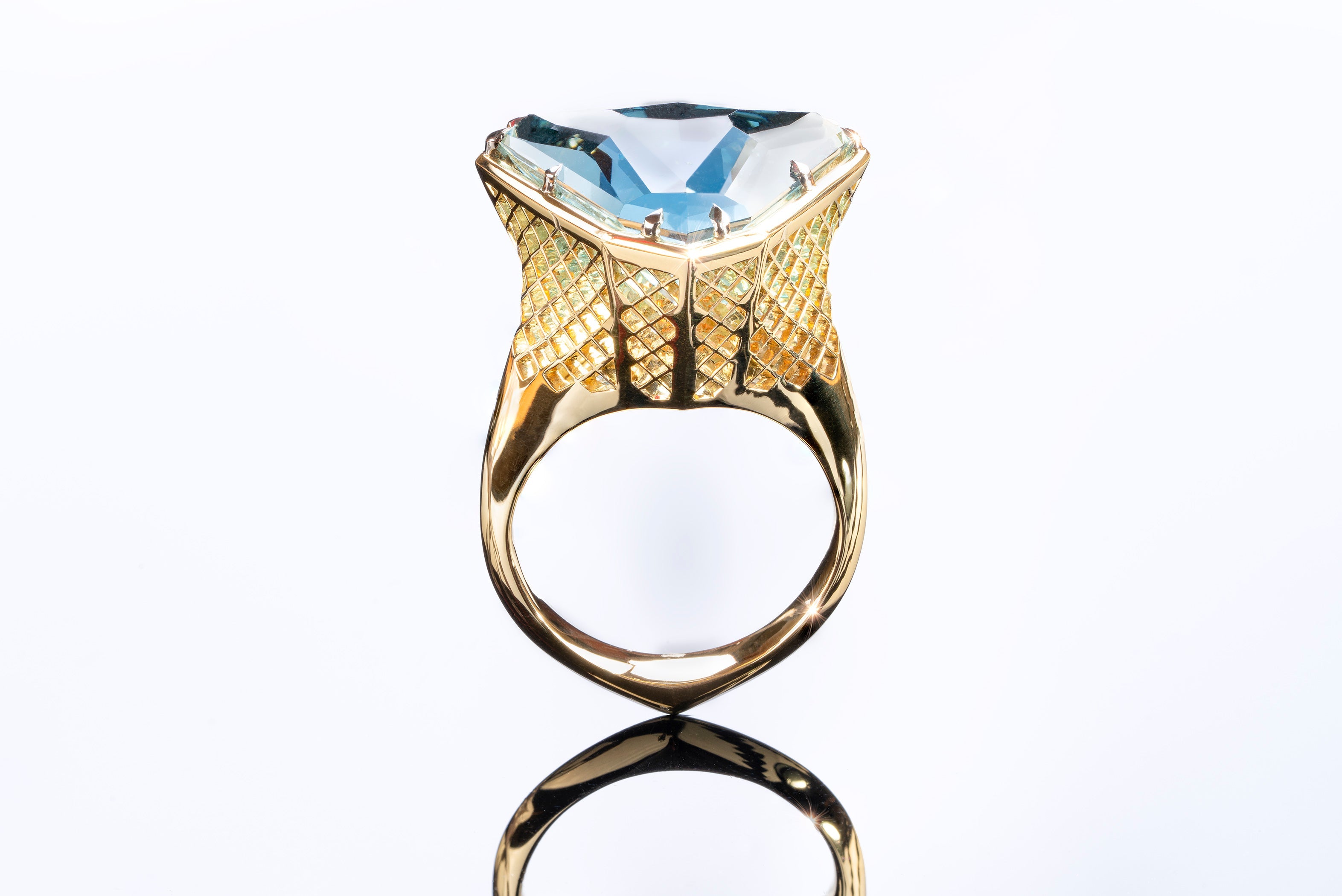 Nigel O'Reilly | Contemporary heirlooms | collectible | wearable art jewel