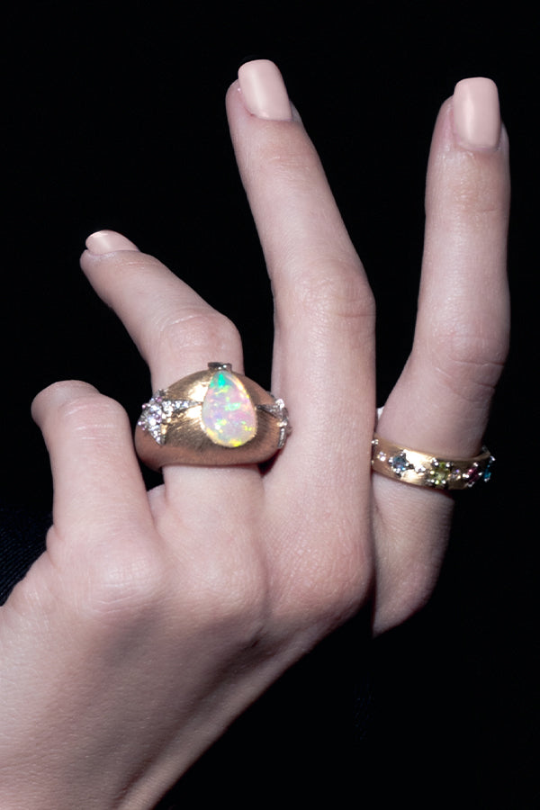 Ashaha Jewelry. Dana opal ring in 18k yellow gold