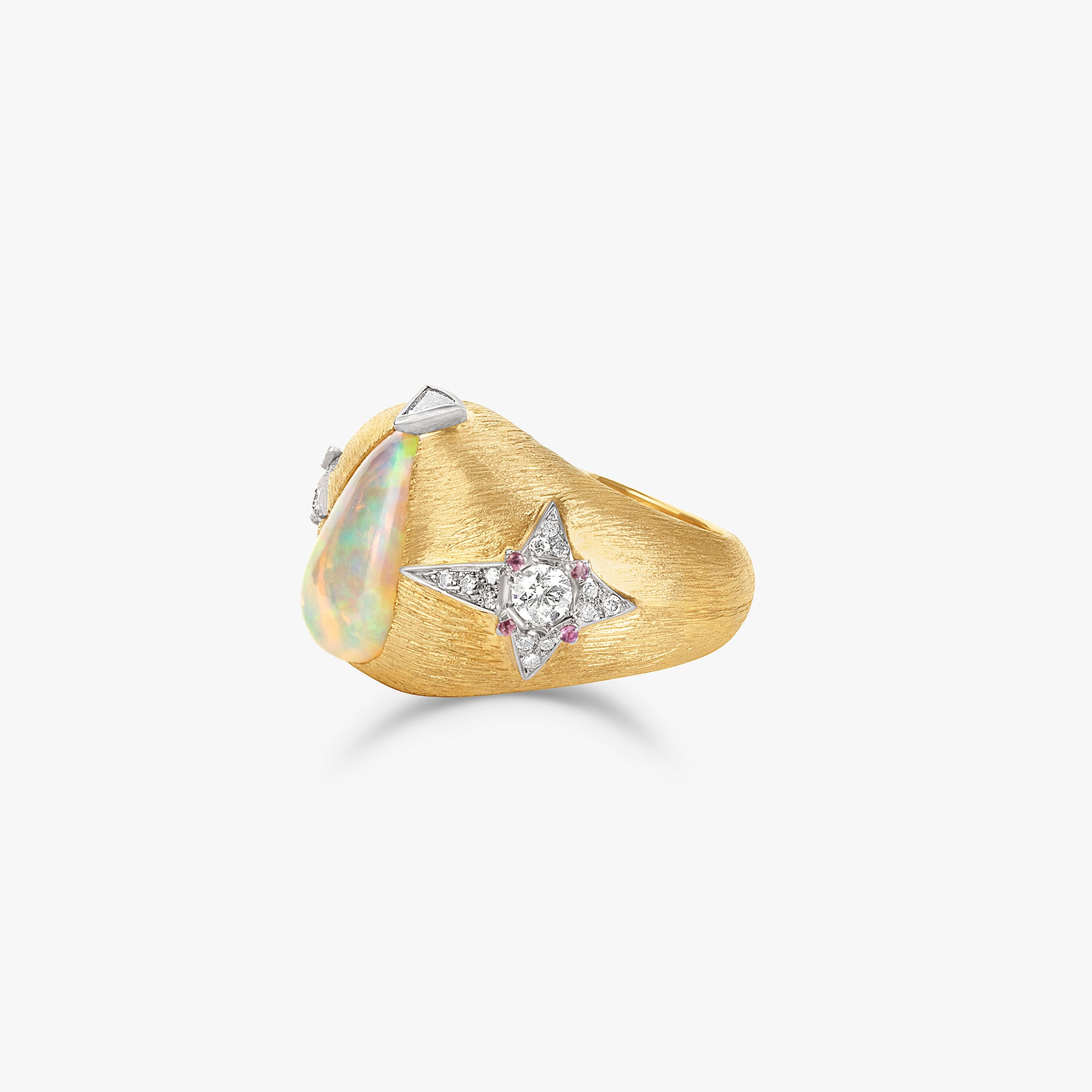 Ashaha Jewelry. Dana opal ring in 18k yellow gold