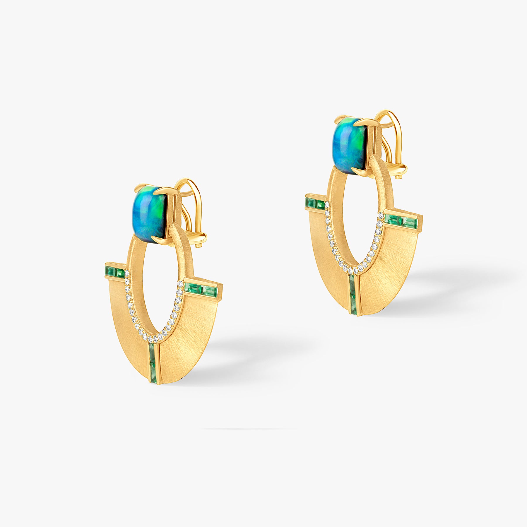 Ashaha earrings in 18k yellow gold, luxury gift