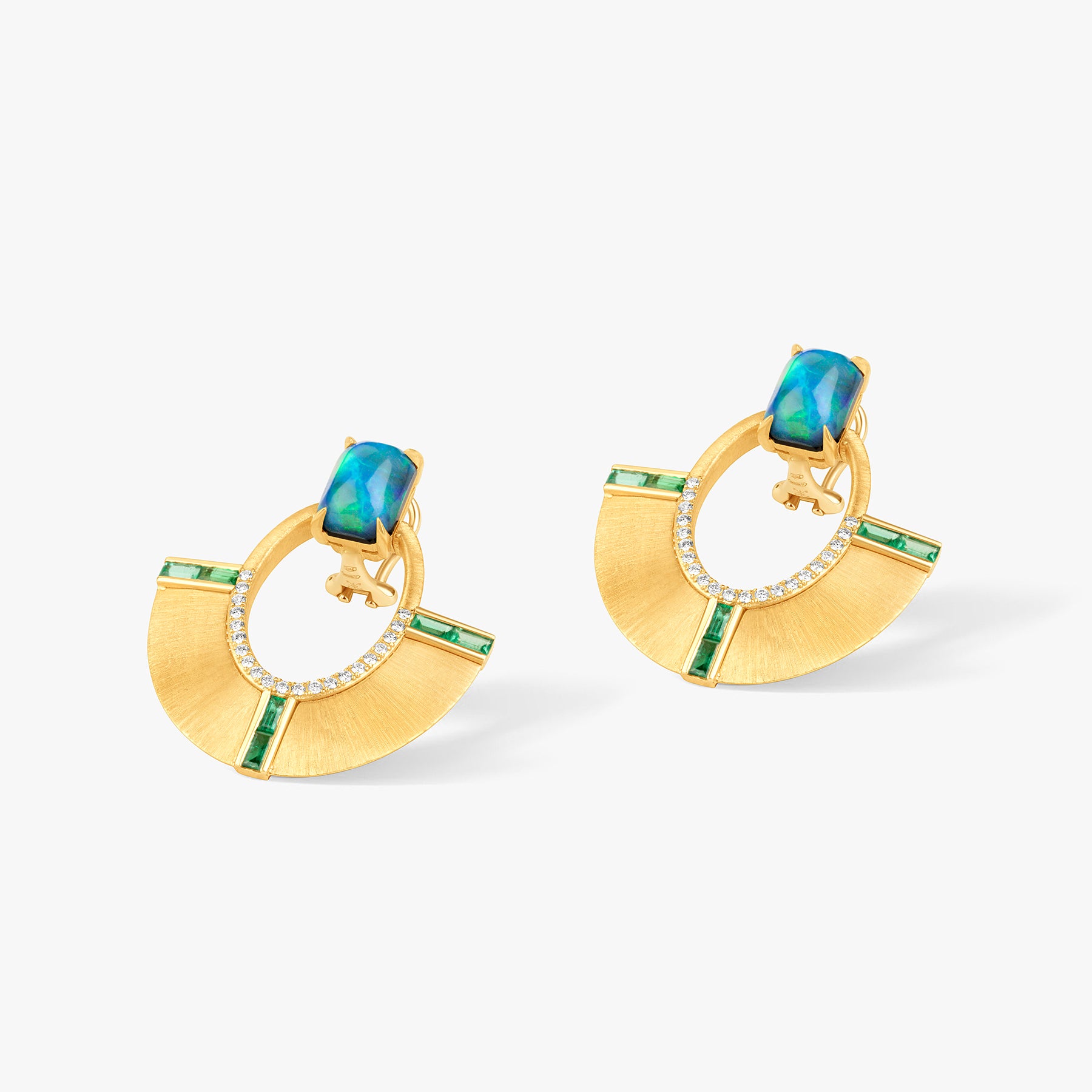 Ashaha earrings in 18k yellow gold, fine jewelry, luxury gift