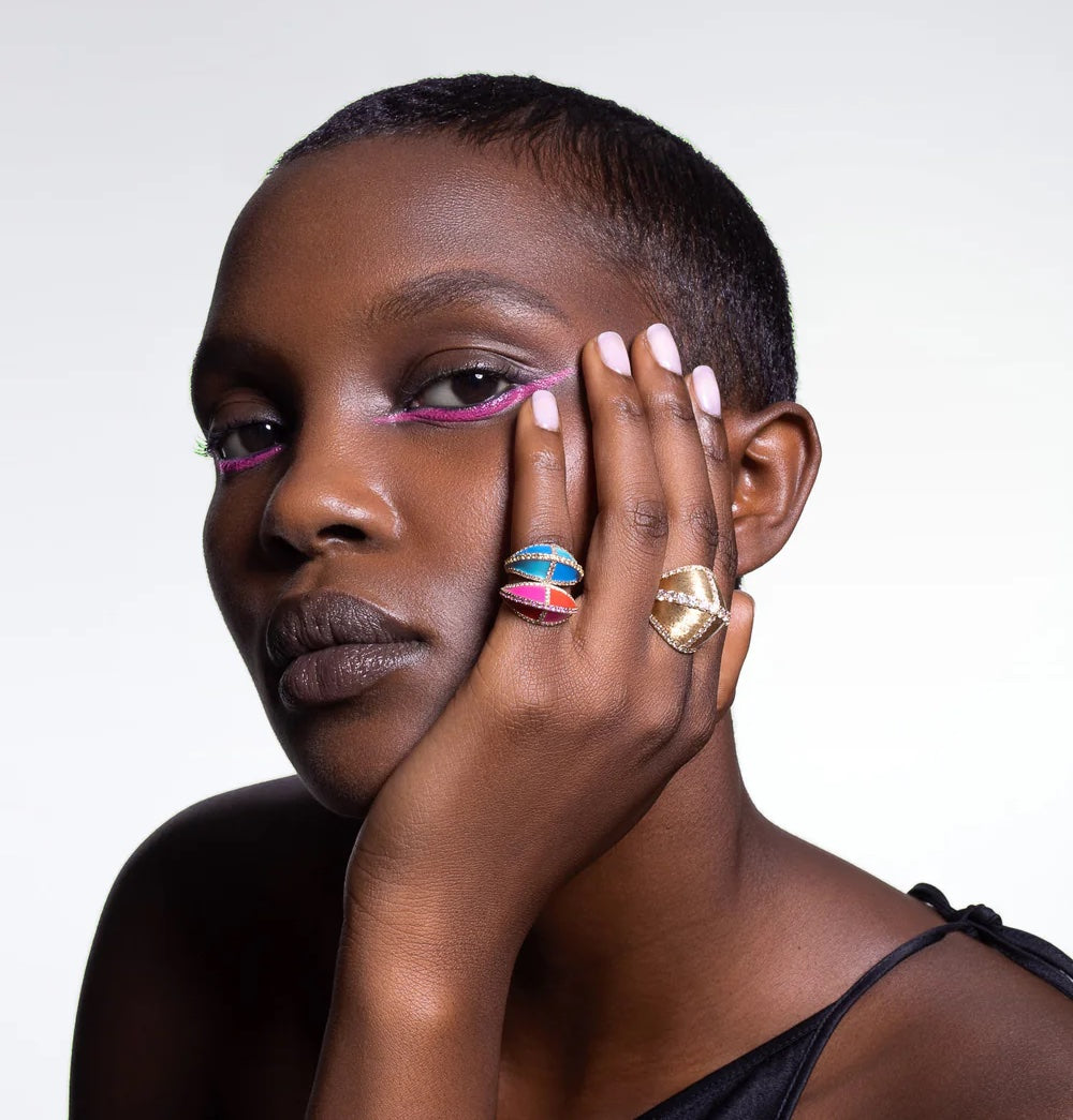 Ashaha Jewelry. Kahina pink diamonds sapphire ring in 18k gold. Luxury gifting.