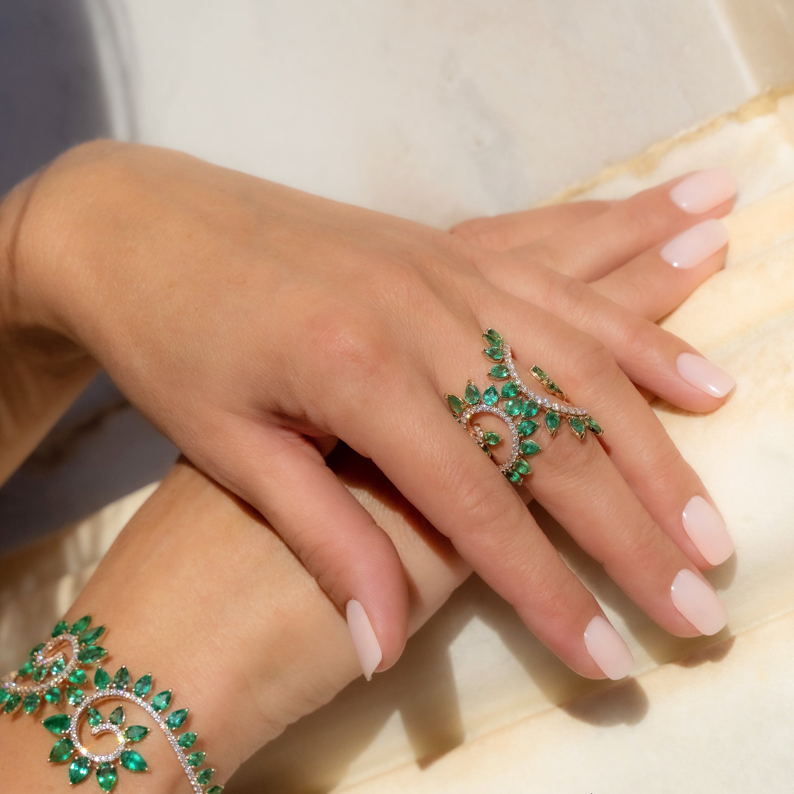 Gismondi 1754, Genesi Emerald Diamond ring