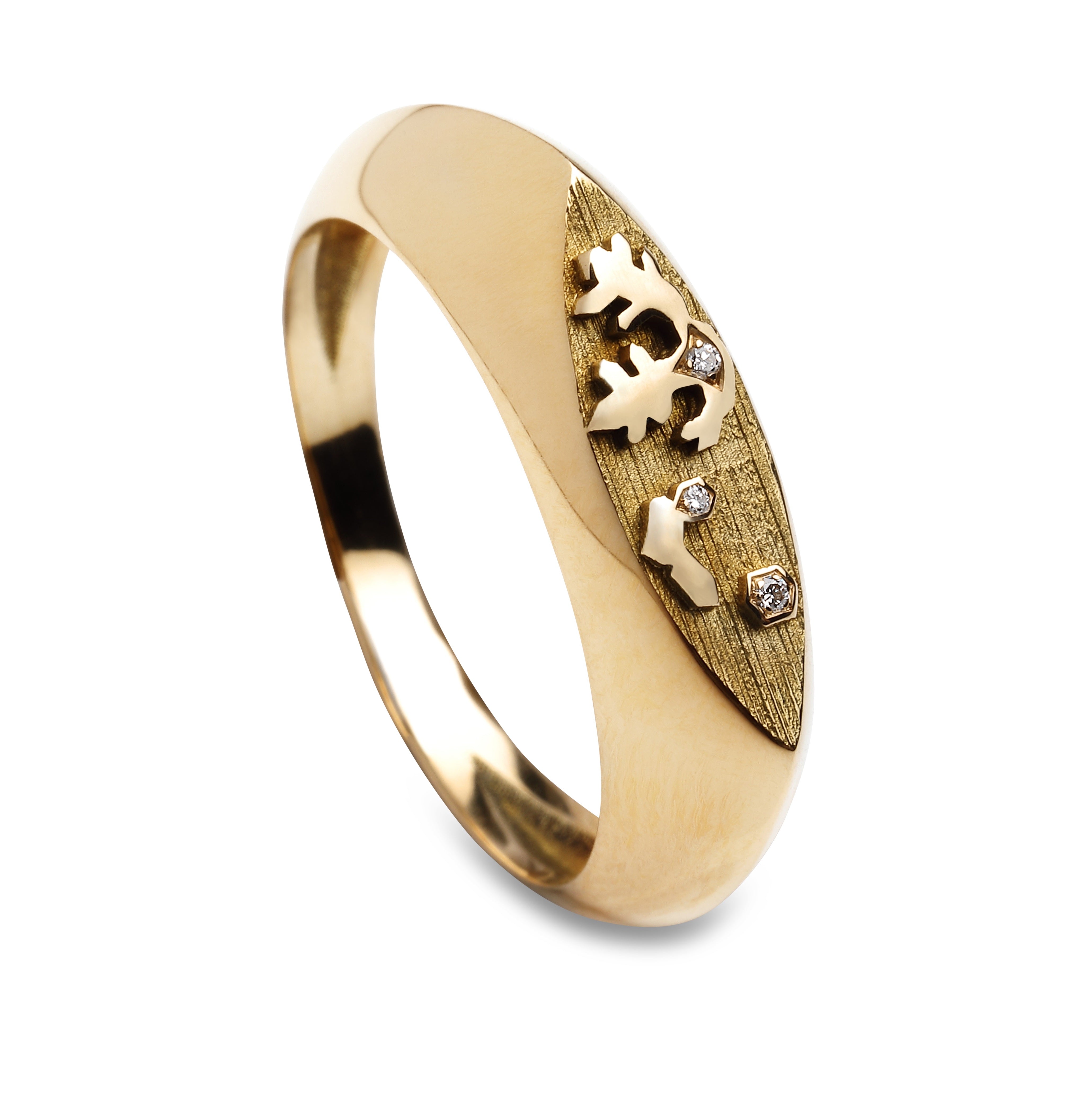 18 karat recycled gold diamond ring by fine jewelry designer Capucine H. Collectible Design.