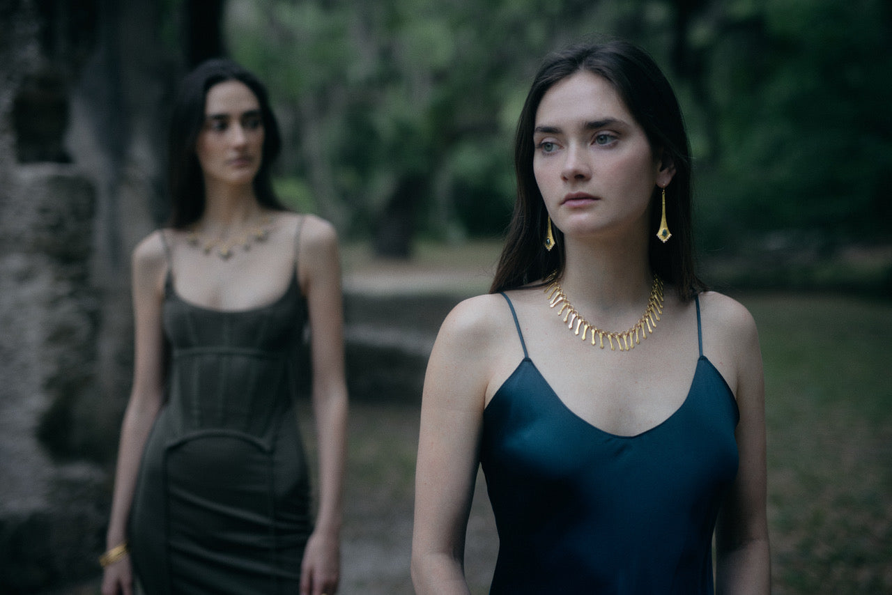 One-of-a kind, handcrafted 22 karat gold necklace by fine jewelry designer Linda Hoj