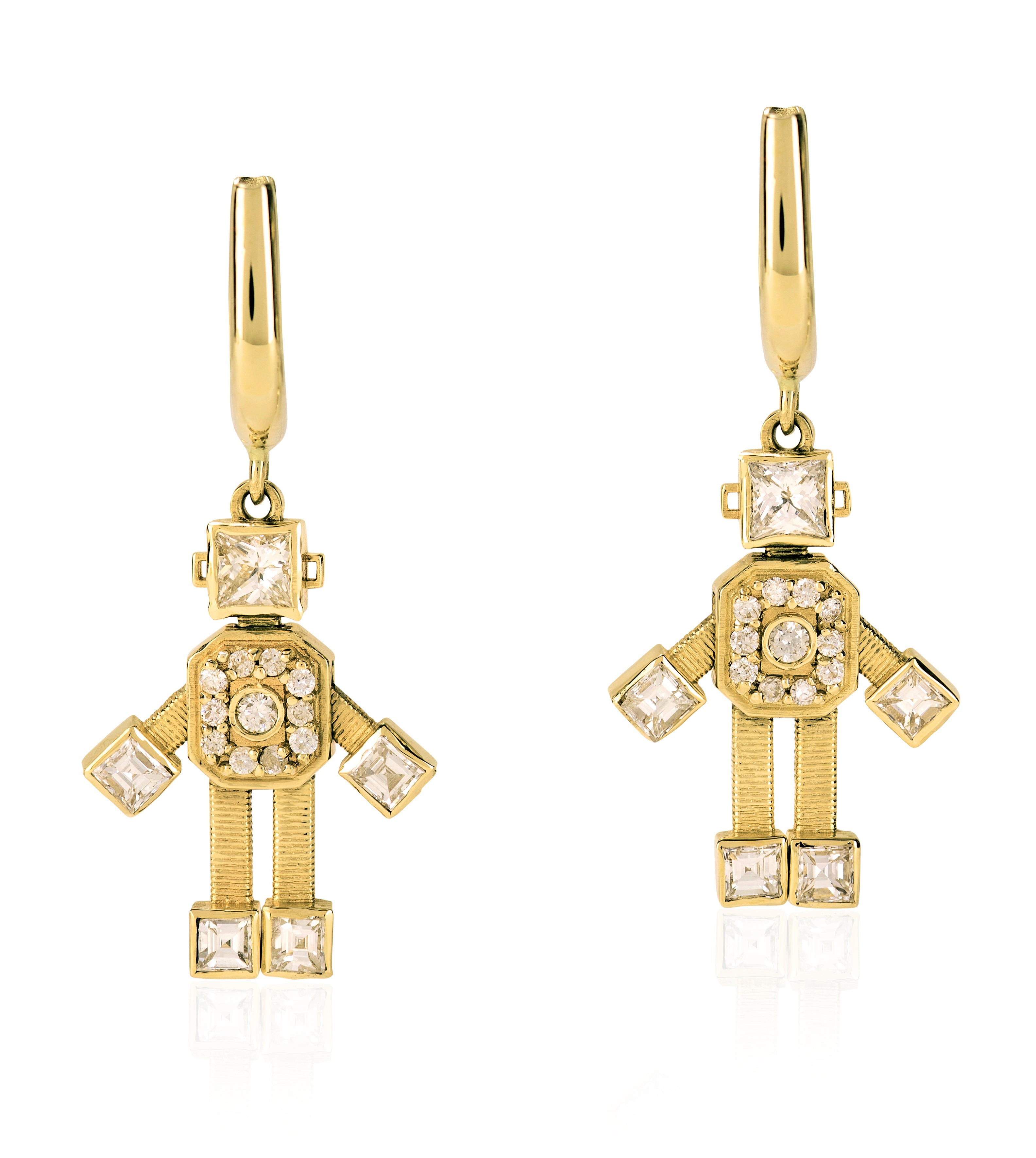 18 karat yellow gold articulated earrings with eclipse hoops, by fine jewelry designer Tatiana Van Lancker.