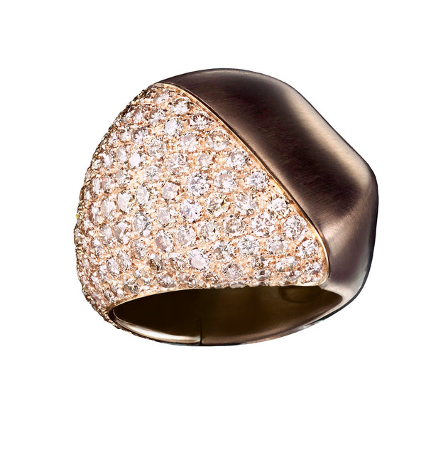 Rose gold, brown diamond pavé and brown steel diagonal cut pebble ring by Italian fine jewelry house Sabbadini