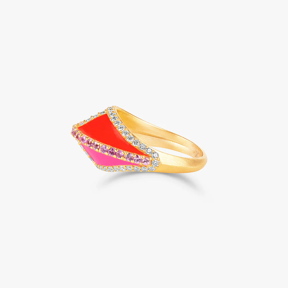 Ashaha Jewelry. Kahina pink diamonds sapphire ring in 18k gold. Luxury gifting.