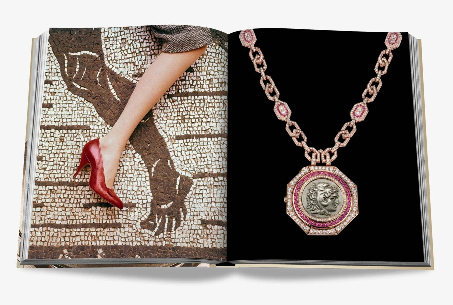 ASSOULINE BULGARI: BEYOND TIME