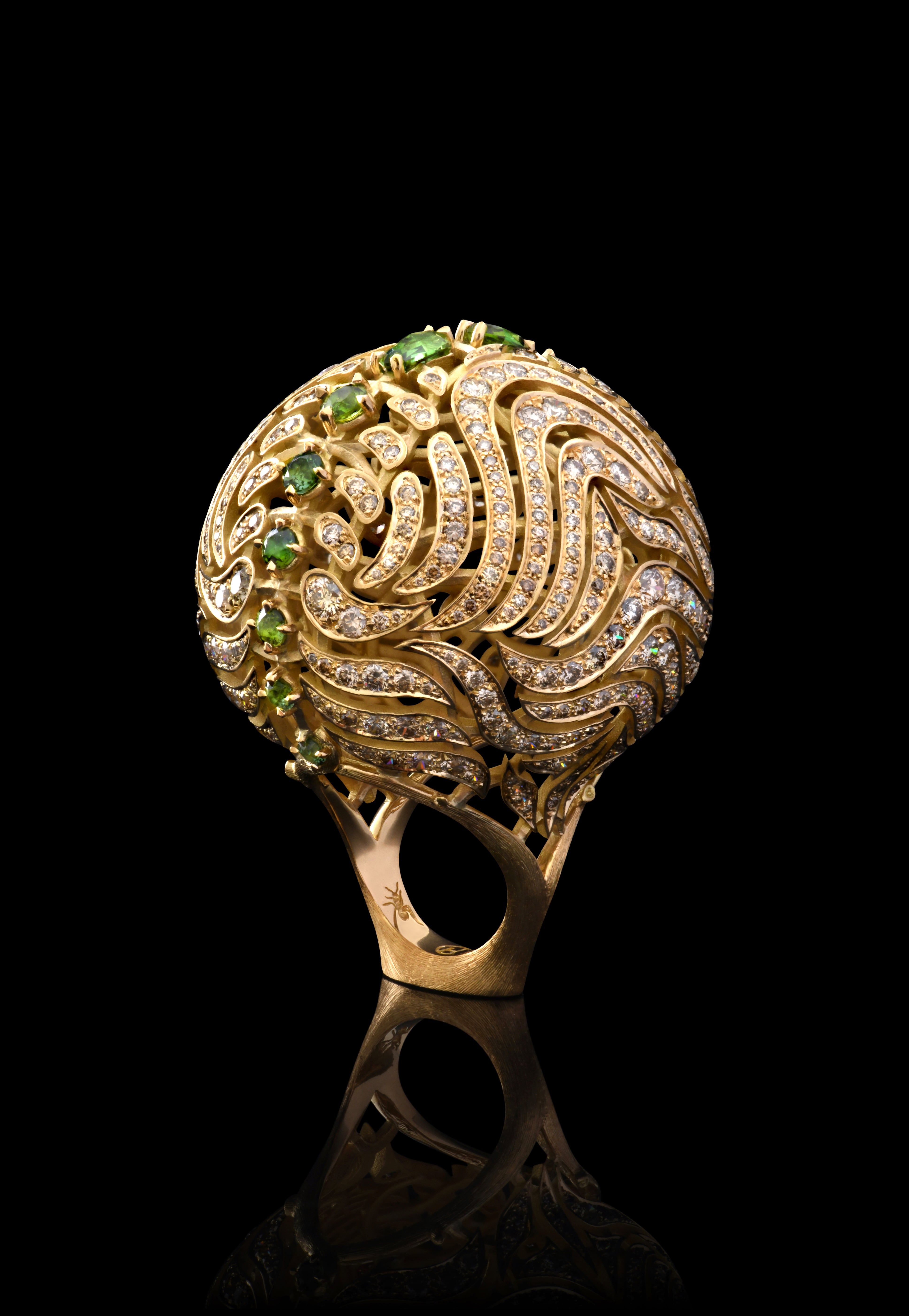Capucine H. Wearable Art. High jewelry creation. Paris. Champagne Diamond. 18k gold. Collectible jewel. Ethos of London
