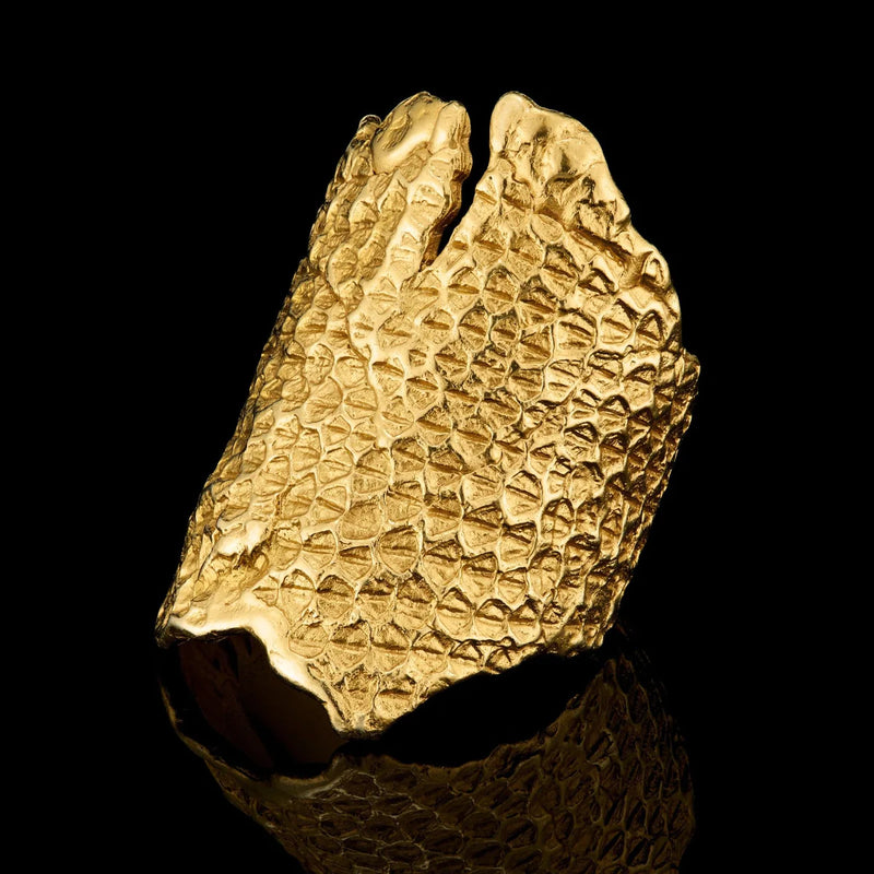 Gold texture dragon armour ring by jewelry designer Clio Saskia