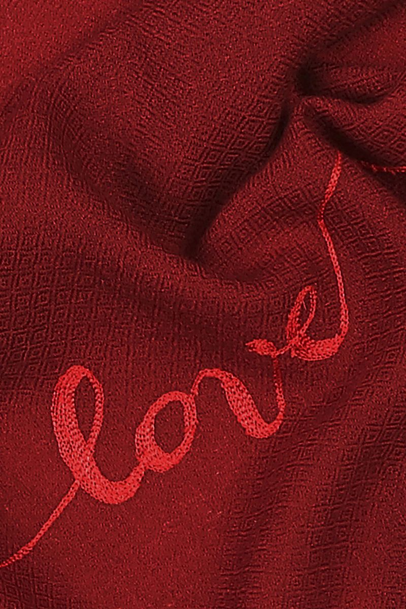 JANAVI INDIA classic Love scarf, is a perfect gift for yourself or a loved one.  "Love" hand-embroidered in red merino wool. 