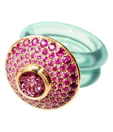 Pink Ruby and Tourmaline Ring in 18 karat gold by fine jewelry designer Monika Seitter 