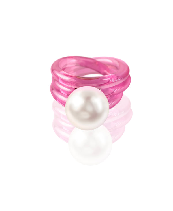 White Pearl 18 karat gold Pink Ring by fine jewelry designer Monika Seitter