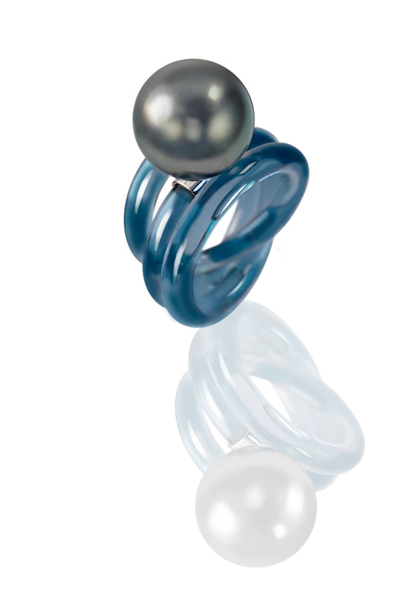 Large Grey Pearl and blue ring in 18 karat white gold by fine jewelry designer Monika Seitter
