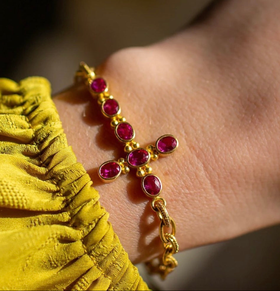 One of a kind 22 karat gold ruby bracelet by fine jewelry designer Linda Hoj