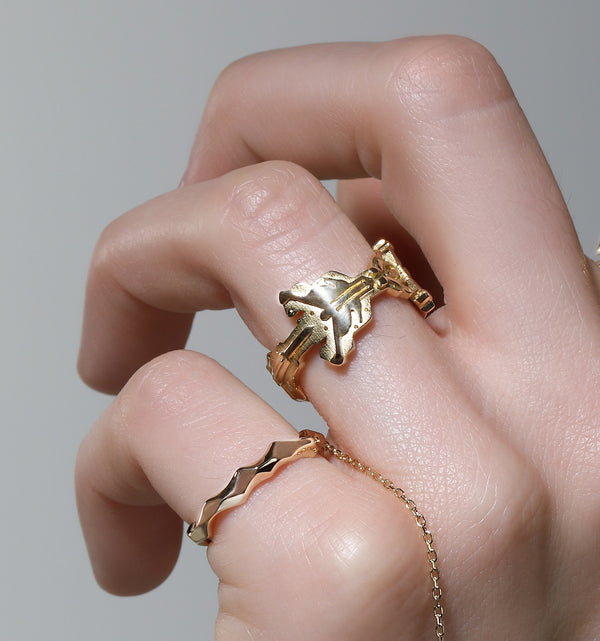 18 karat recycled gold ring by fine jewelry designer Capucine H